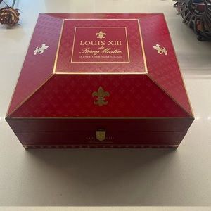 CASED BACCARAT REMI MARTIN LOUIS XIII COGNAC DECANTER/BOTTLE